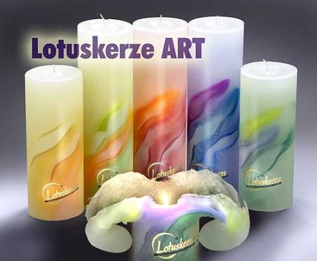 Kerzen-Design Lotuskerze ART: ART leuchtet magisch von innen heraus durch den Kontrast zwischen zarten Tönen und kräftigen Dekor-Farben